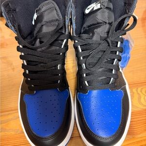 Jordan 1 retro high royal toe